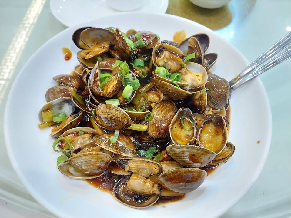 Clams with Black Bean Sauce